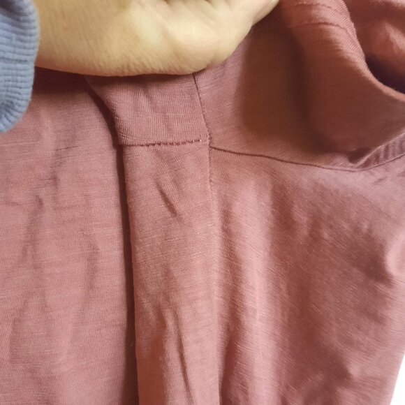 Simply Merino Classic T-Shirt X-large in Berry - Picture 6 of 8